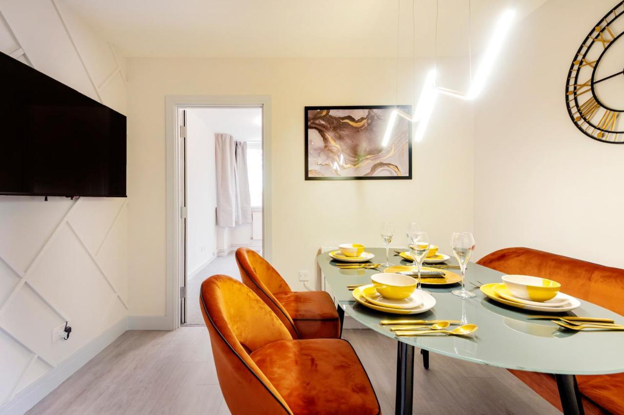 Lovely 4 Bedroom Flat In Wandsworth- London Londres Exterior foto