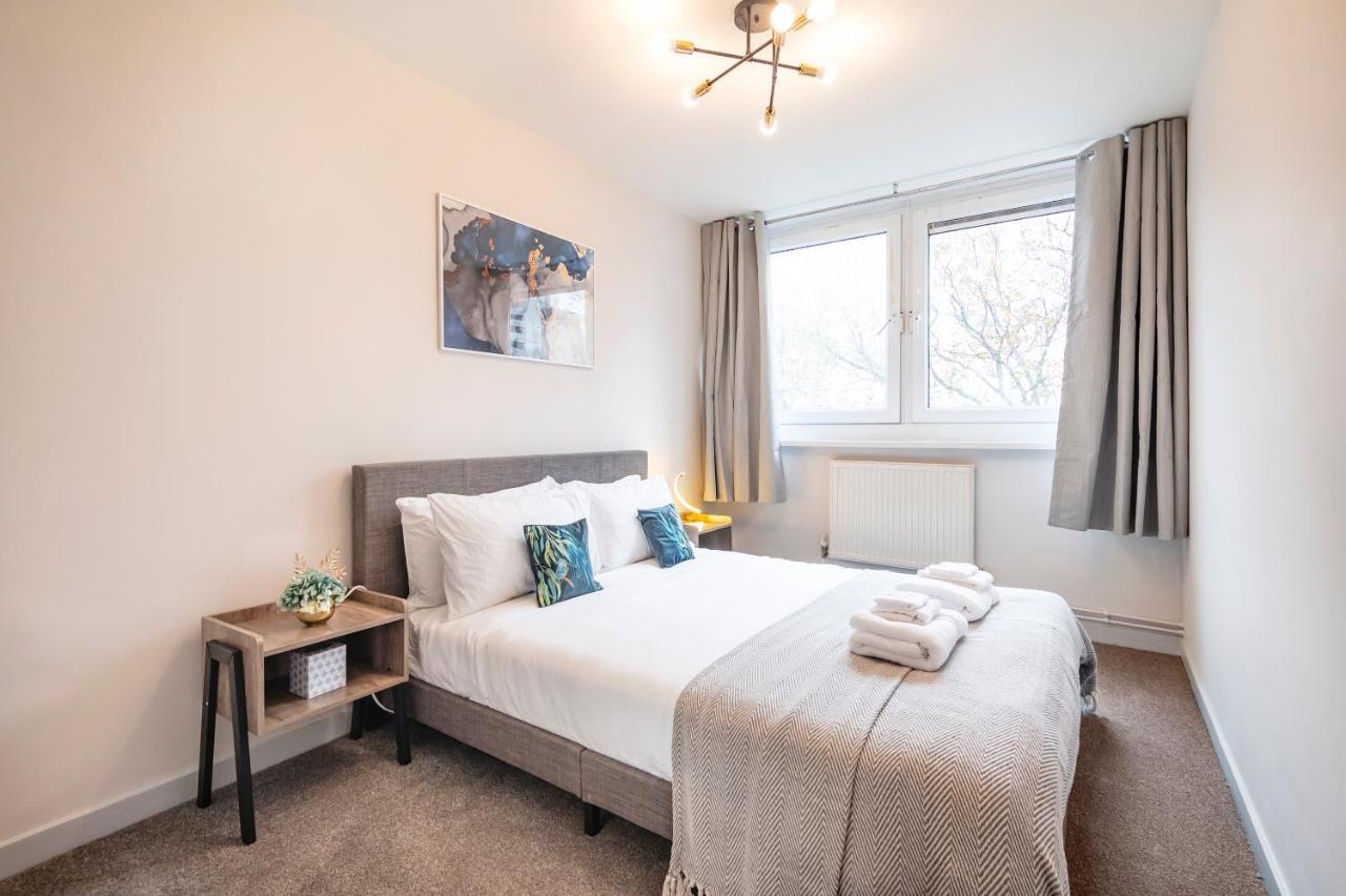 Lovely 4 Bedroom Flat In Wandsworth- London Londres Exterior foto
