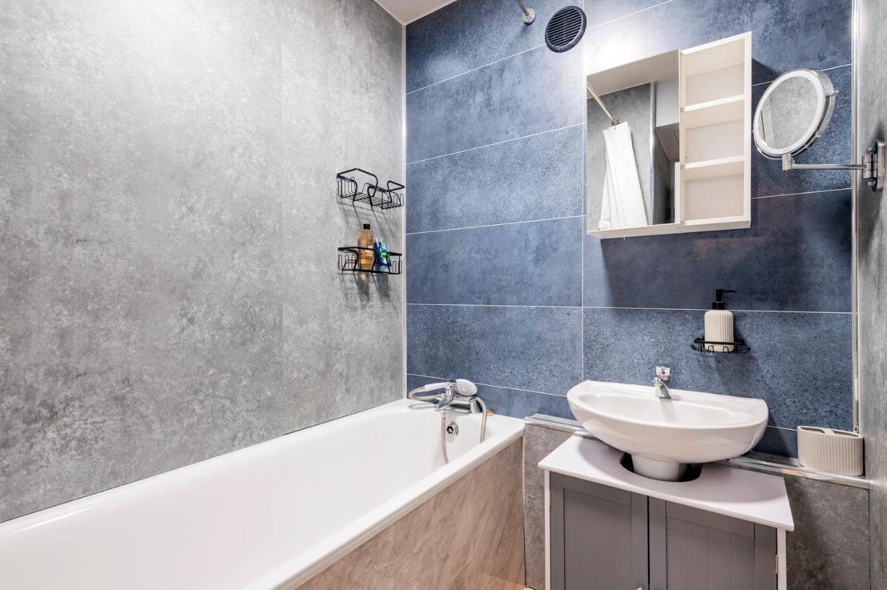 Lovely 4 Bedroom Flat In Wandsworth- London Londres Exterior foto
