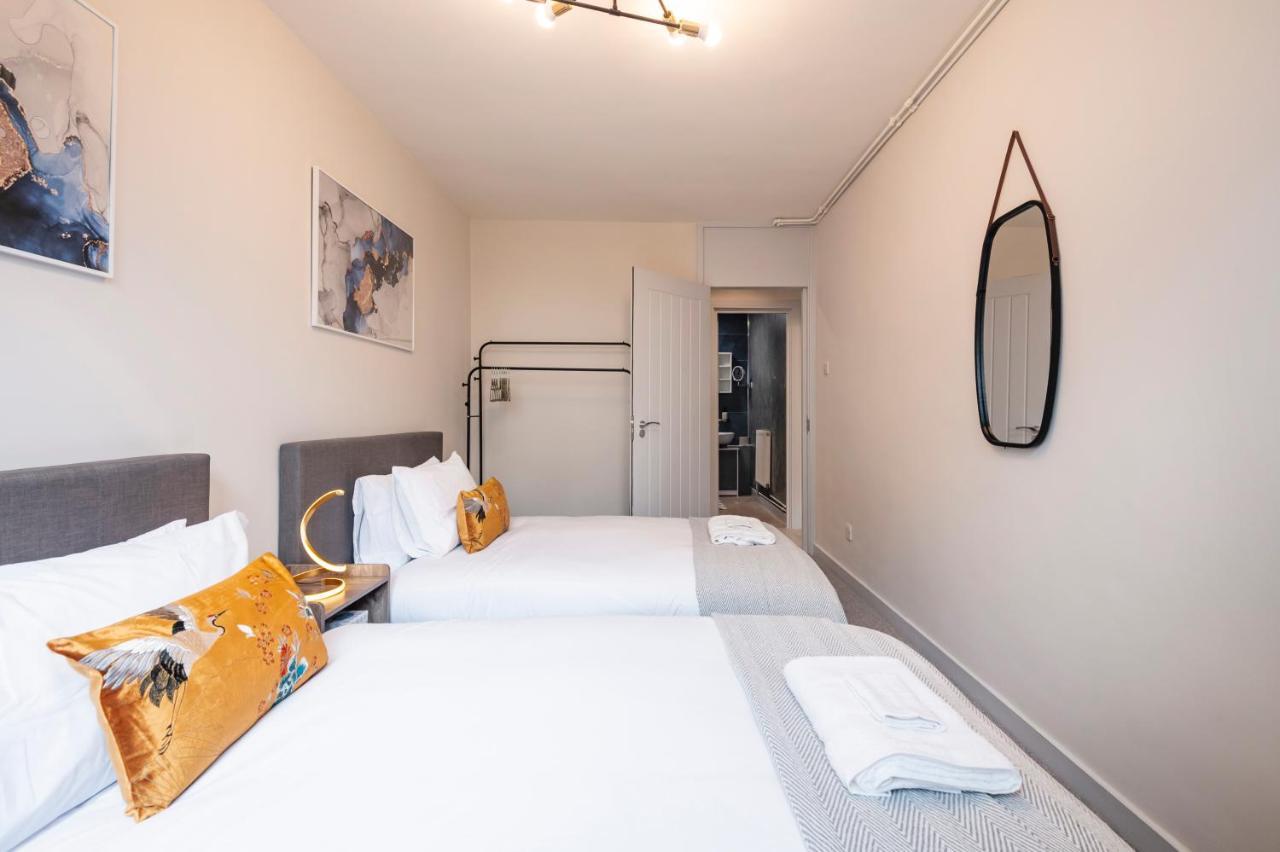 Lovely 4 Bedroom Flat In Wandsworth- London Londres Exterior foto