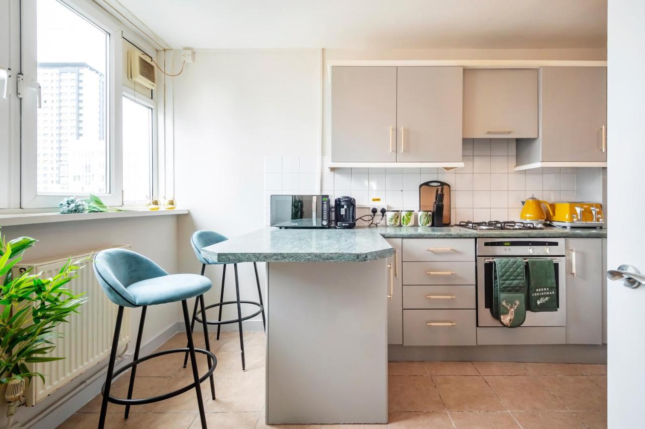 Lovely 4 Bedroom Flat In Wandsworth- London Londres Exterior foto